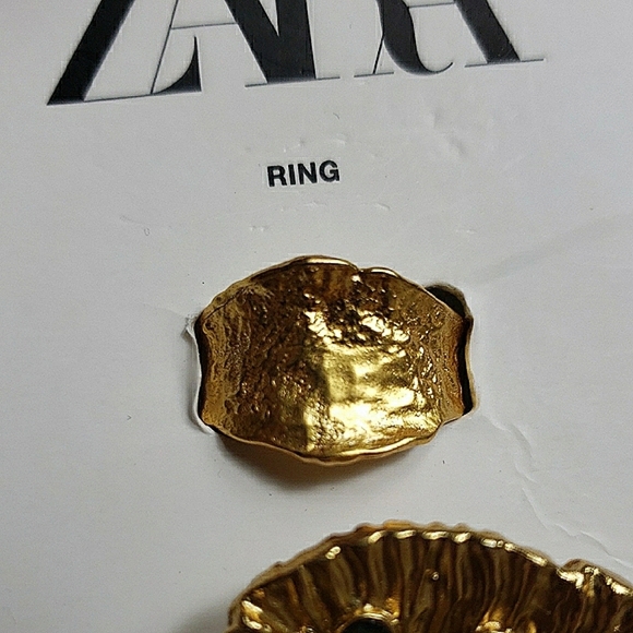 NWT Limited Edition Zara Ring Set Gold Textured Chunky Bohemian Size Small - Picture 9 of 15